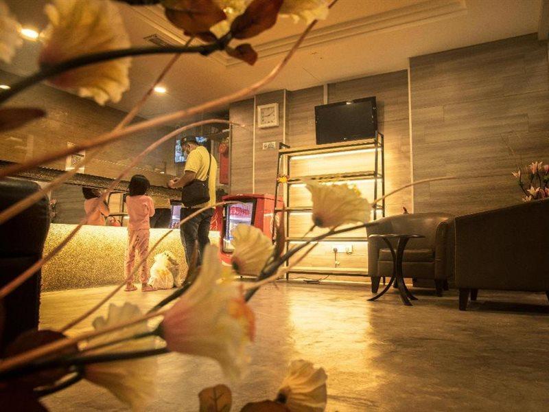 Hotel Villa Серембан Екстериор снимка